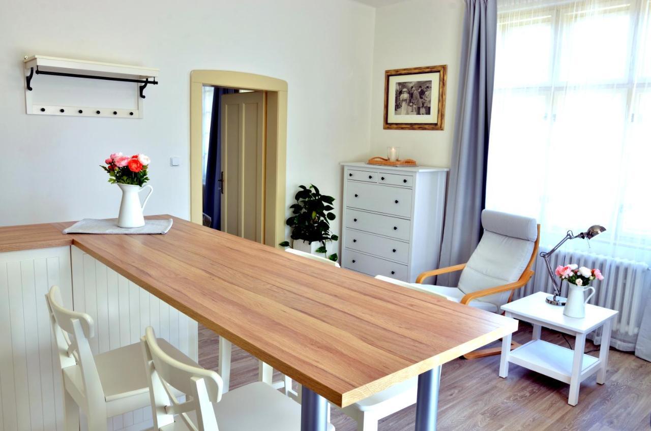 Apartmany Vila Manicka Kacov Ngoại thất bức ảnh