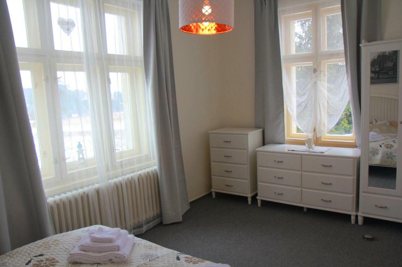 Apartmany Vila Manicka Kacov Ngoại thất bức ảnh